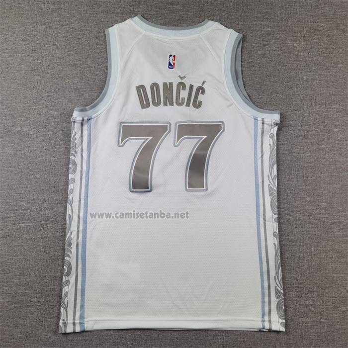 Camiseta Nino Dallas Mavericks Luka Doncic NO 77 Ciudad 2024-25 Blanco